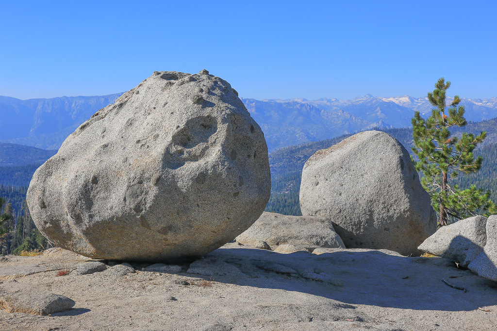 Summit boulders - Buena Vista Peak