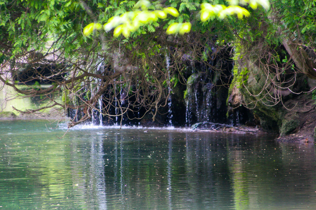 Spring runoff - Clifton Gorge May 2005