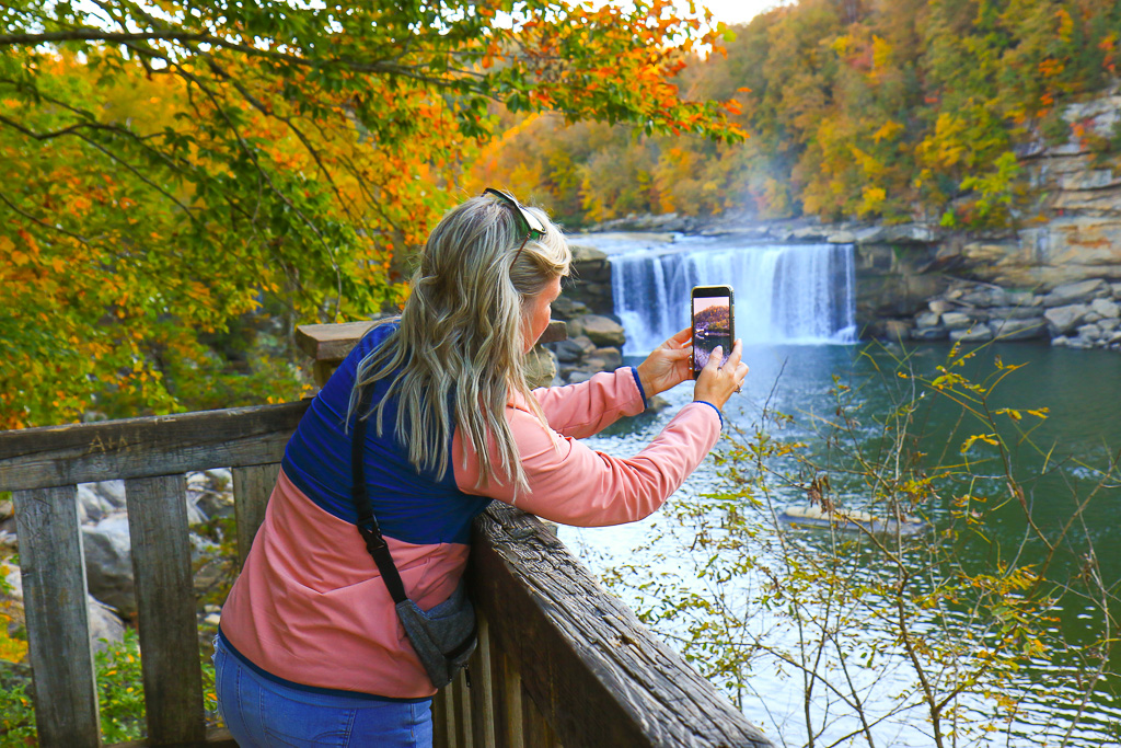 Sookie capturing the moment - Lovers Leap