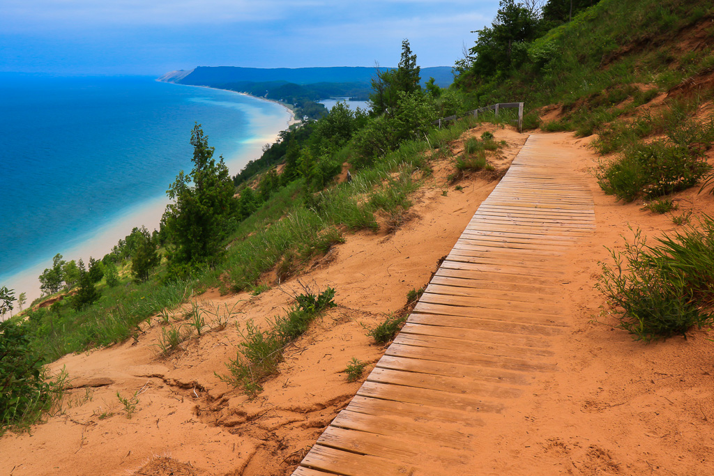 Boardwalk at the Bluffs - Empire Bluffs Trail