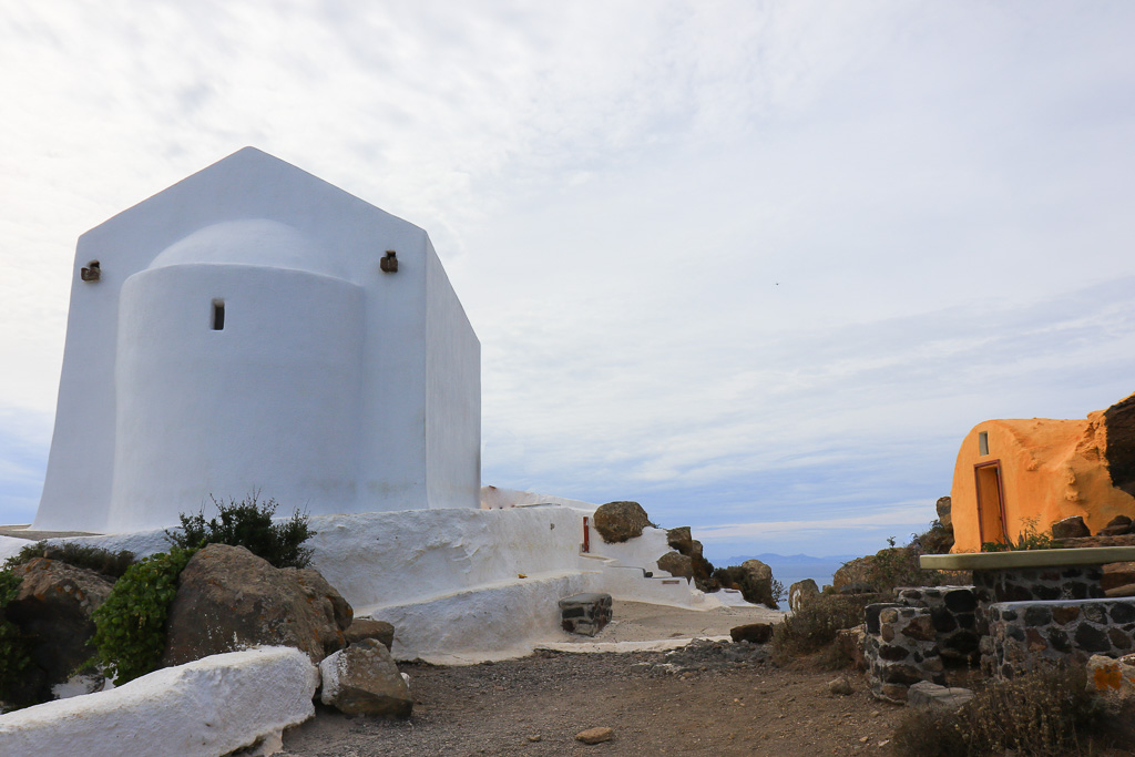 Chapel of the Assumption of the Virgin - Fira to Oia