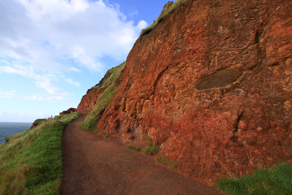 Red Laterite Cliffs - Giant's Causeway