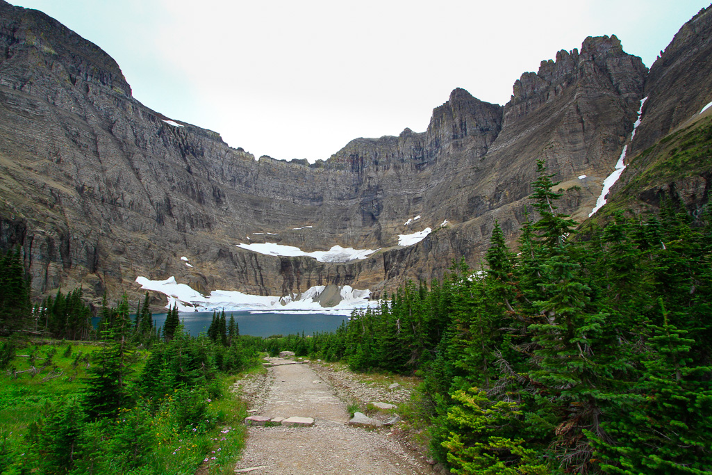 Trail to the lake - Iceberg Lake