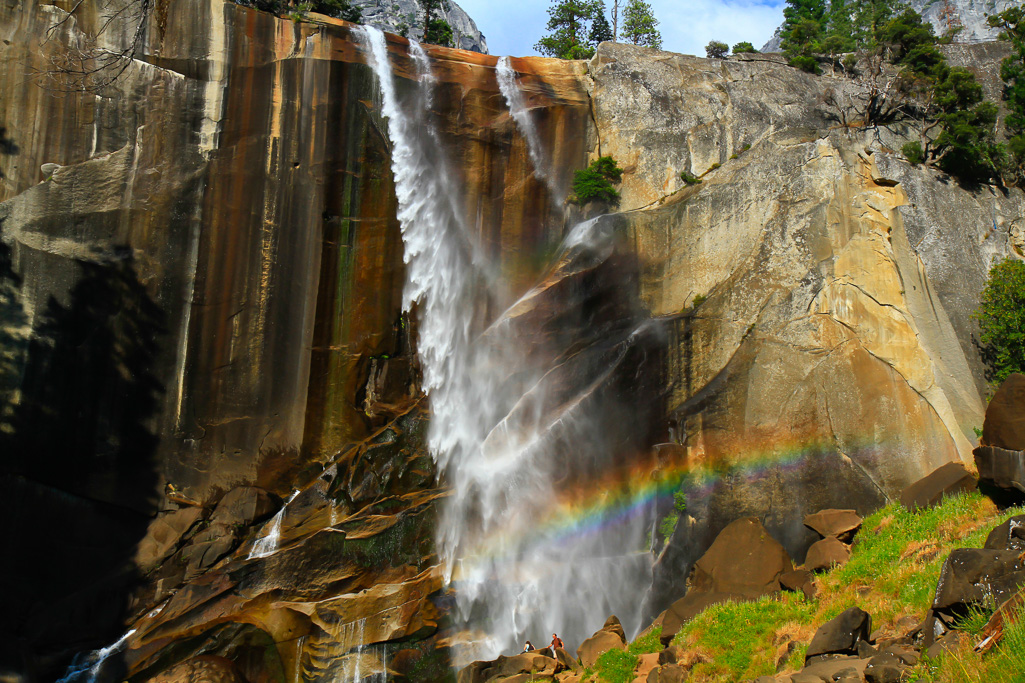 Mist Trail rainbow - Panorama Trail 2013