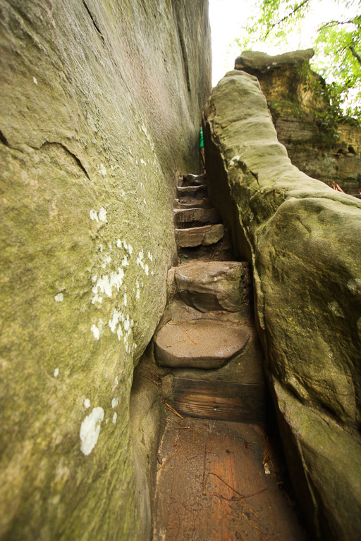 Fat Man's Misery - Original Trail/Balanced Rock Trail/Laurel Ridge Trail Loop to Natural Bridge