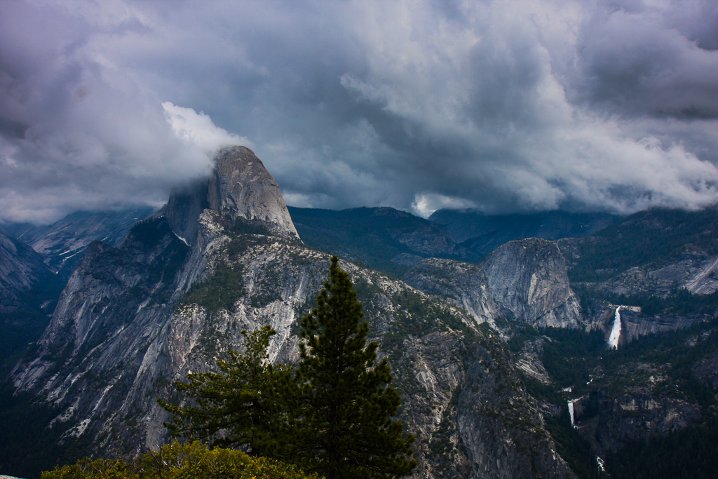 Half Dome and falls - Panorama Trail 2008