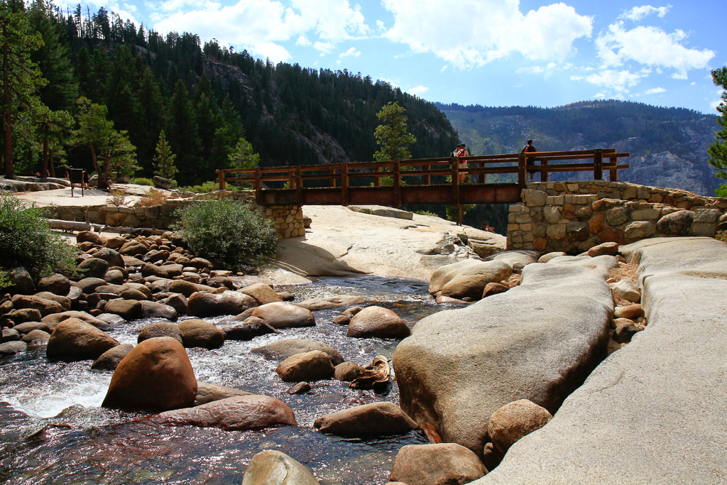 Footbridge over Merced - Panorama Trail 2013