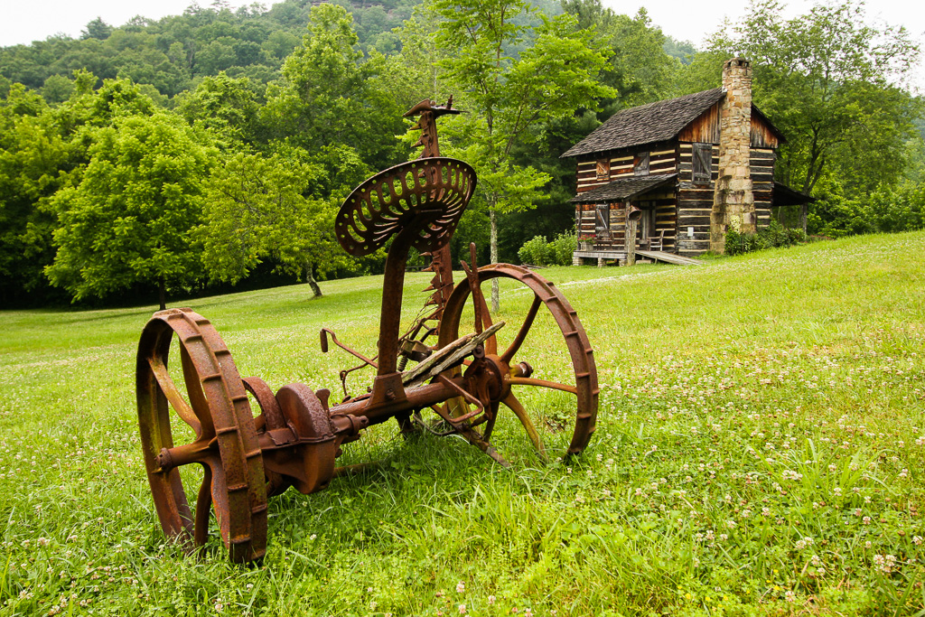 Gladie Cabin - Red River Gorge, Kentucky