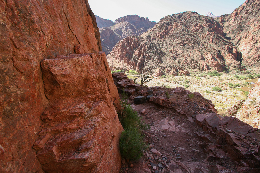 Canyon views - River Trail