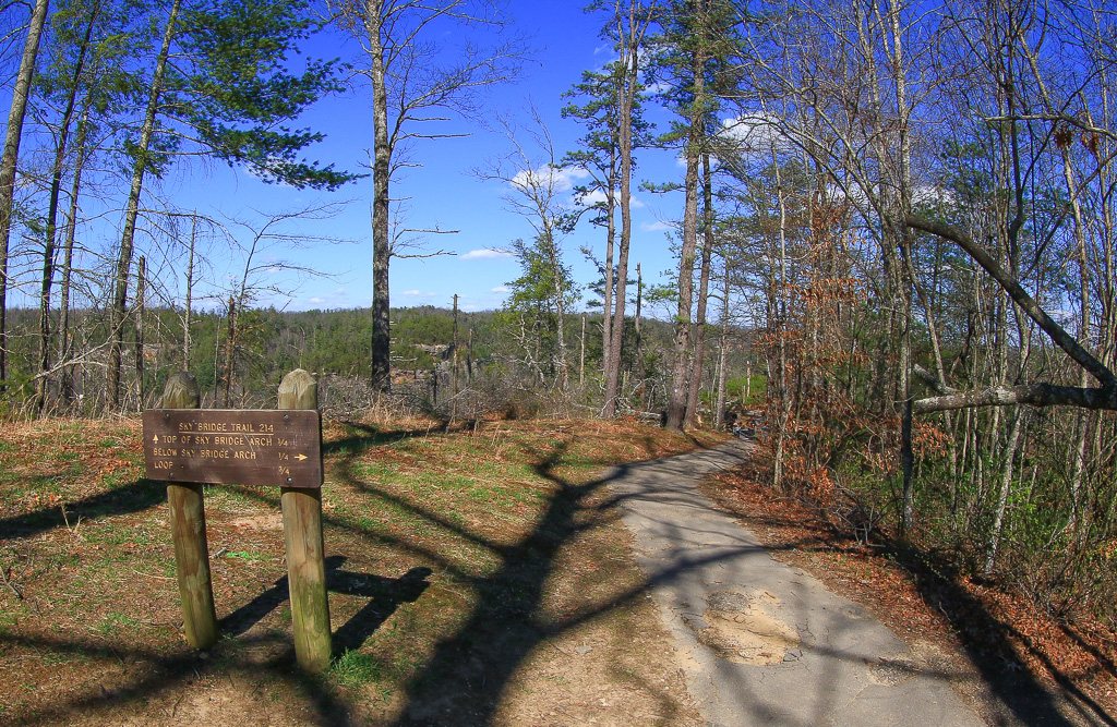 Trailhead - Sky Bridge