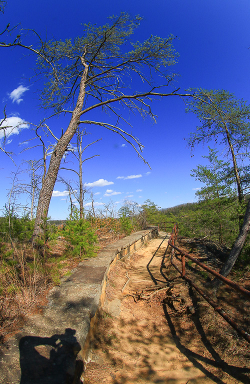 Path to below the arch - Sky Bridge