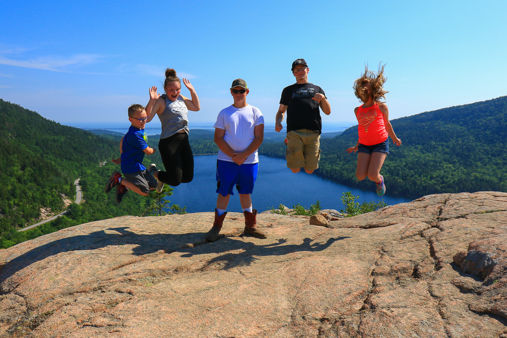 Crew summit jump - South Bubble