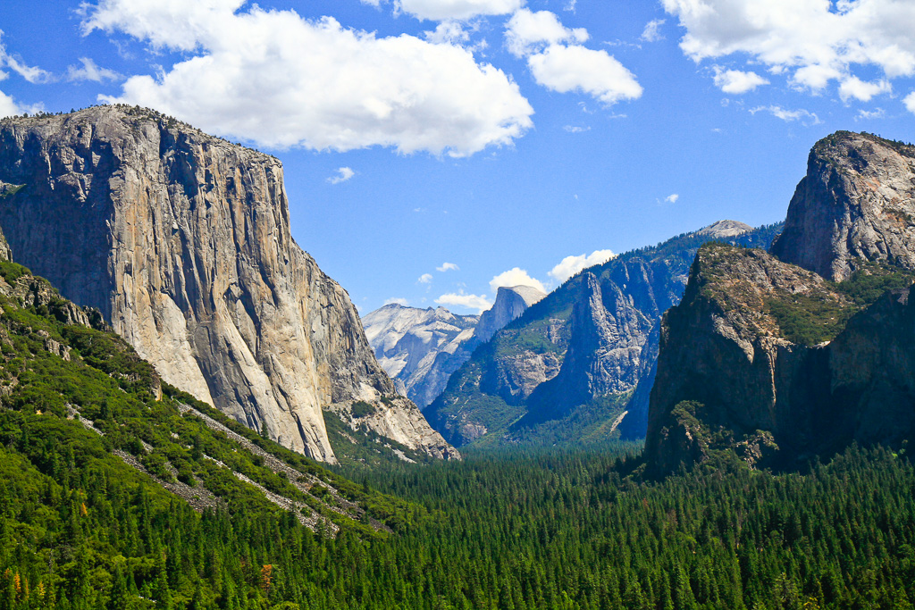 Valley view - Yosemite National Park, California