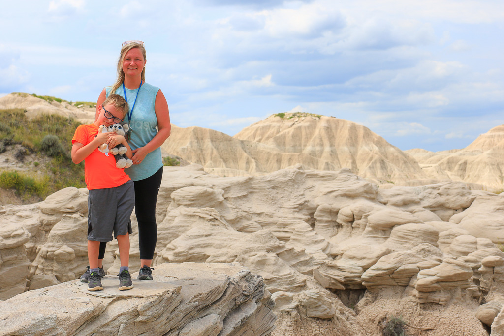 Sook and Cam - Toadstool Geologic Interpretive Trail, Nebraska 2018